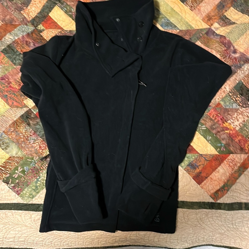 Women’s Bench fleece sweater